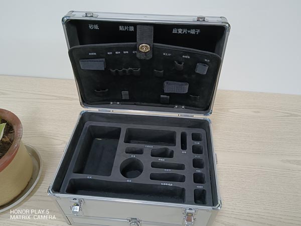 精密仪表保护型EVA内衬