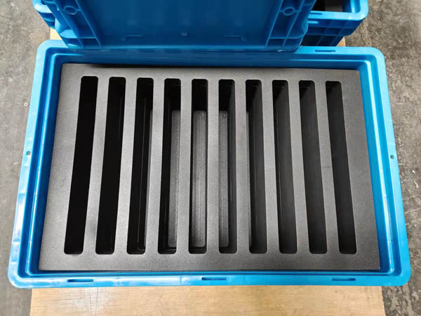 周转箱用EVA内衬